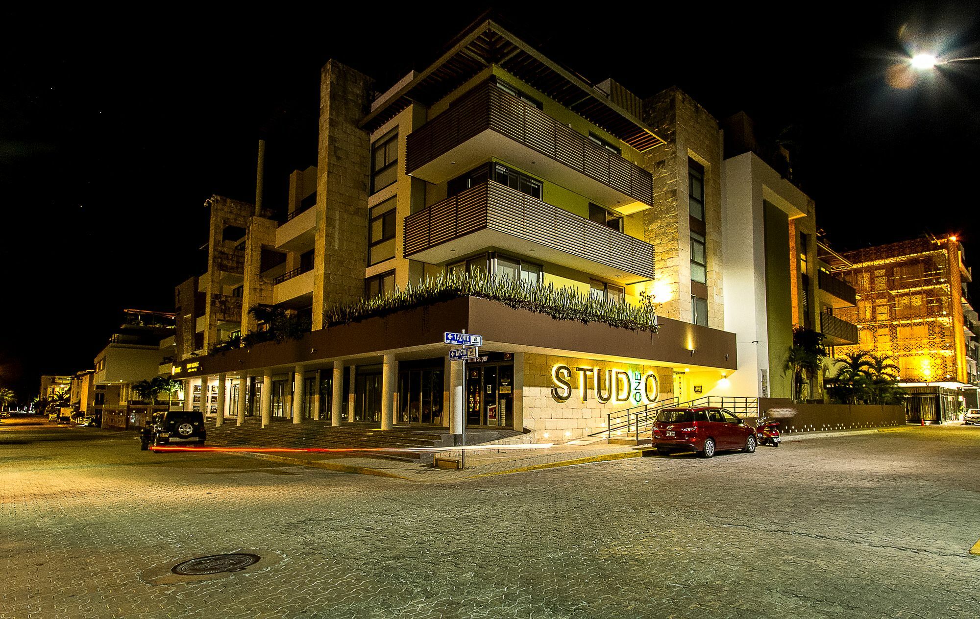 One Luxury By Imexico